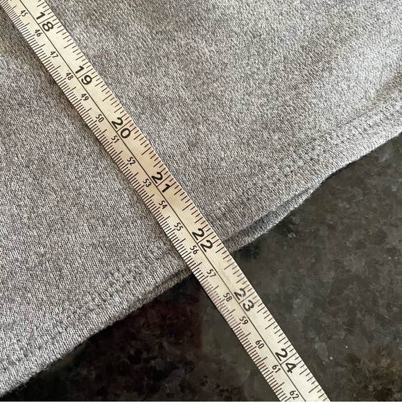 Grayson / Threads sleepwear grey soft oversized Top size Small - Picture 4 of 9